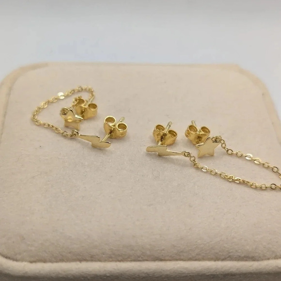 Jewelry - Star & lightning  studs